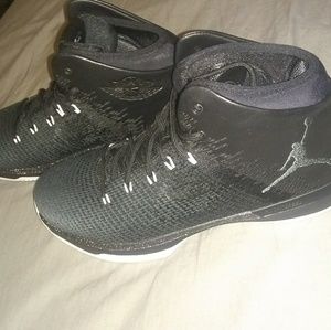 Jordans 32